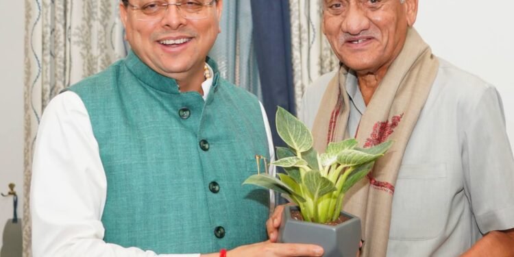 मुख्यमंत्री पुष्कर सिंह धामी से बुधवार को मुख्यमंत्री आवास में प्रदेश के पूर्व मुख्यमंत्री विजय बहुगुणा ने शिष्टाचार भेंट की।