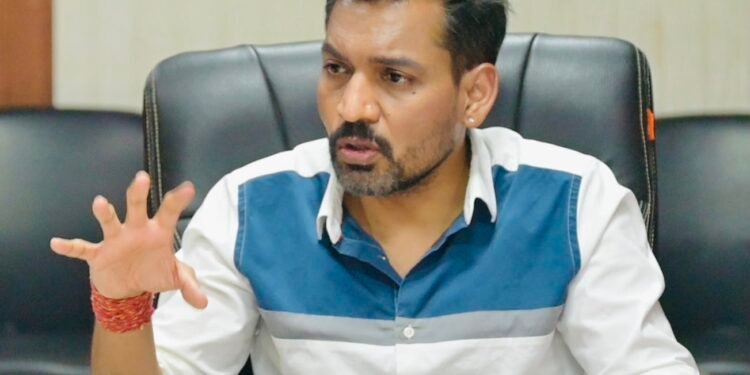 नशे के सौदागरों पर कसेगा शिकंजाः हॉटस्पॉट क्षेत्रों का जीआईएस विश्लेषण कर होगी सर्जिकल स्ट्राइक