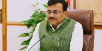 प्रदेश में आधारभूत संरचनाओं के विकास पर फोकस किए जाने के निर्देश