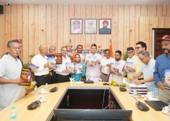 मुख्यमंत्री ने उत्तराखण्ड क्षत्रिय कल्याण समिति की वेबसाइट एवं क्षत्रिय जागरण स्मारिका का किया विमोचन