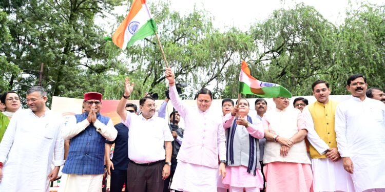 मुख्यमंत्री ने हर घर तिरंगा यात्रा कार्यक्रम में किया प्रतिभाग