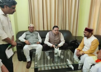 रेस्क्यू अभियान में तेजी के साथ प्रभावित परिवारों को तत्काल सहायता के मुख्यमंत्री ने दिए निर्देश