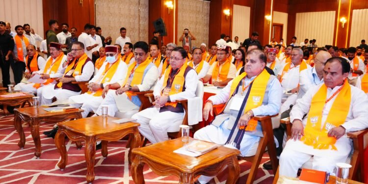 प्रधानमंत्री नरेंद्र मोदी का ‘मन की बात’ कार्यक्रम देशवासियों को राष्ट्र निर्माण में सक्रिय भागीदारी के लिए करता है प्रेरित : मुख्यमंत्री
