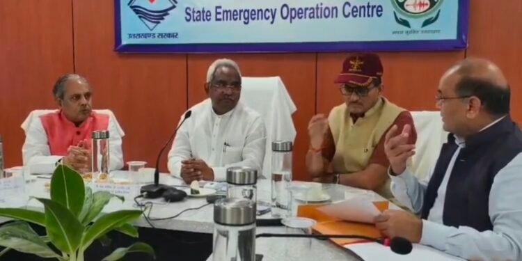 ग्लेशियर झीलों की निगरानी के लिए अत्याधुनिक तकनीक अपनाई जाएगीः मदन कौशिक