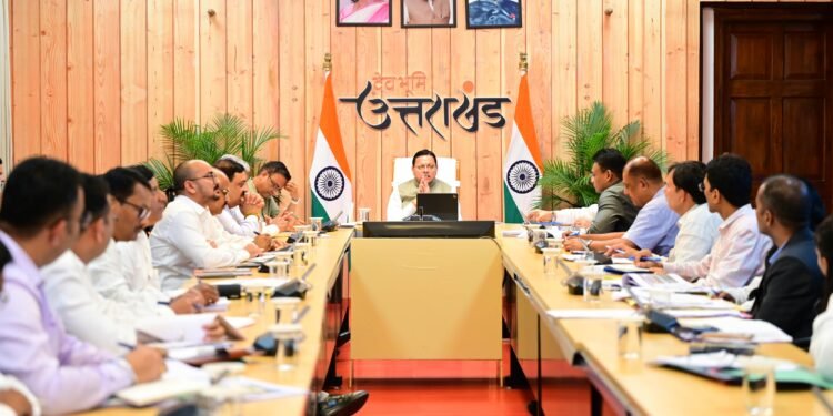 मुख्यमंत्री धामी का विकास प्राधिकरणों को सख्त निर्देश—लंबित मास्टर प्लान और परियोजनाओं में तेजी लाएं, हर कार्य की तय हो समय-सीमा