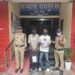 घर से चुराए सोने चांदी के जेवर, दो गिरफ्तार