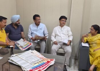 कांग्रेस प्रदेश मुख्यालय में चार्जशीट कमेटी की महत्वपूर्ण बैठक संपन्न, जनविरोधी नीतियों के खिलाफ पुरजोर आवाज उठाएगी कांग्रेस: करण माहरा
