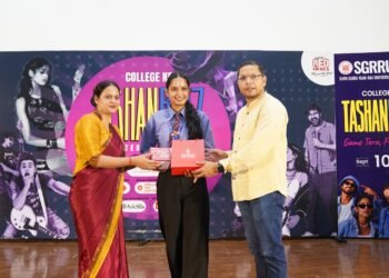 श्री गुरु राम राय विश्वविद्यालय में गूंजा ‘कॉलेज के टशनबाज’ का जोश