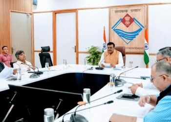 मुख्य सचिव ने की यूआईआईडीबी के प्रोजेक्ट्स की प्रगति की समीक्षा