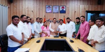 ग्राम पंचायतें ग्रामीण विकास की आधारशिला, पंचायत प्रतिनिधियों की भूमिका महत्वपूर्ण: मुख्यमंत्री