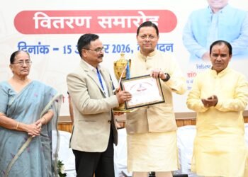 मेधावी विद्यार्थी उत्तराखंड के उज्ज्वल भविष्य के आधार स्तंभ : मुख्यमंत्री पुष्कर सिंह धामी