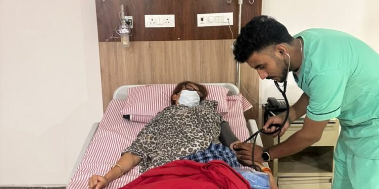 कैबिनेटमंत्री रेखाआर्यसेजुड़ेमामलेकीजांचकेलिएएसआईटीगठित