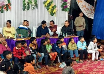 रामलीला मंच से पौड़ी पुलिस की जनजागरूकता पहल: गौरा शक्ति ऐप, साइबर सुरक्षा एवं नशामुक्ति का दिया संदेश।