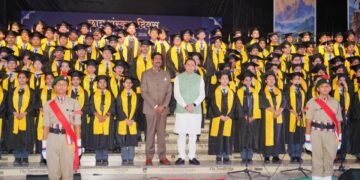 मुख्यमंत्री पुष्कर सिंह धामी ने द टॉसब्रिज स्कूल के संस्कार दिवस समारोह में विद्यार्थियों को संस्कारों, अनुशासन और जीवन मूल्यों का महत्व समझाया।