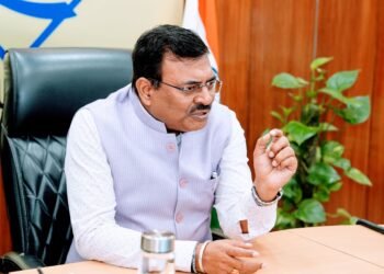 निजी विश्वविद्यालयों में नर्सिंग पाठ्यक्रमों के संचालन के संदर्भ में मुख्य सचिव की अध्यक्षता में उच्च अधिकार प्राप्त समिति की बैठक