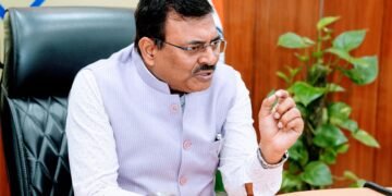 निजी विश्वविद्यालयों में नर्सिंग पाठ्यक्रमों के संचालन के संदर्भ में मुख्य सचिव की अध्यक्षता में उच्च अधिकार प्राप्त समिति की बैठक