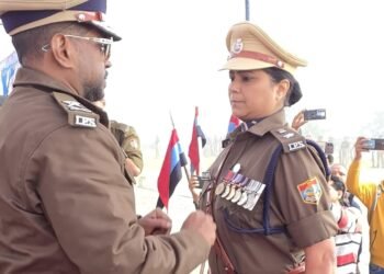 Ips officer श्वेता चौबे के नाम एक और मैडल। DGP Silver Disc से सम्मानित।